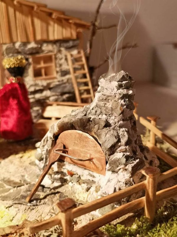 Incense Christmas crib